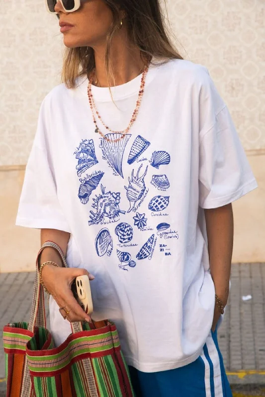 stylish newsboy caps with contrast stitchingZaziba Seashells Tee - White