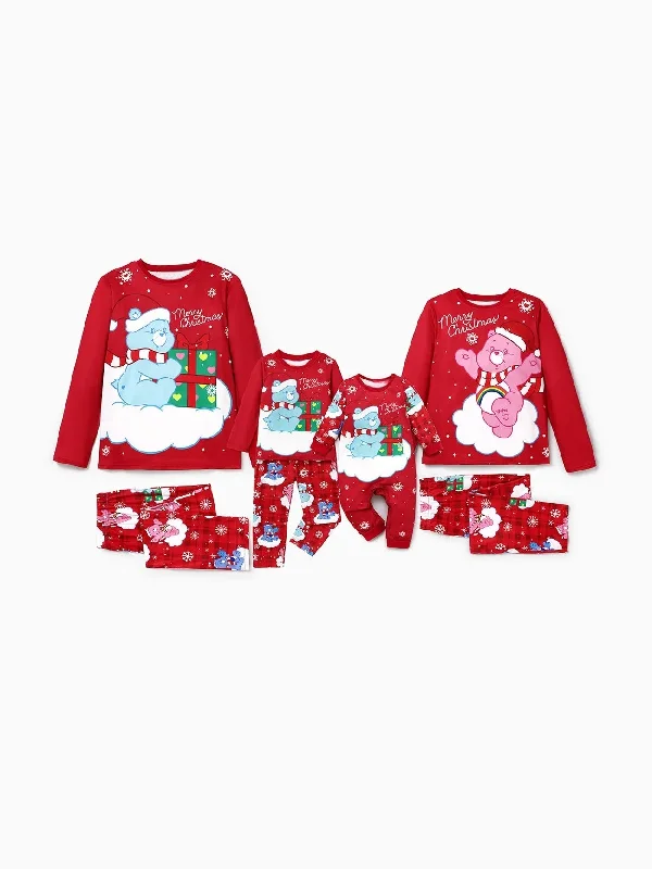 women's pajamas with a charming, vintage aestheticFamily Matching Bears Christmas Pajamas Set