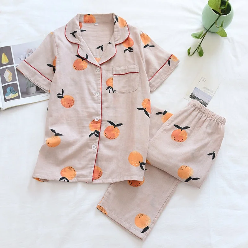 women's pajamas for those who love to indulgeElegant Printed Short Sleeved Pajamas Suit