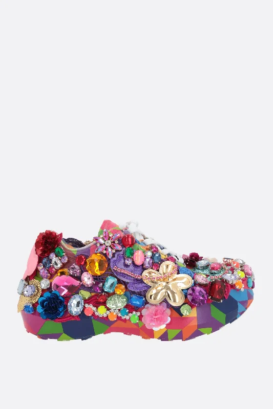 cozy fleece-lined beanie hats for skiingmulticolor leather sneakers with embellishments