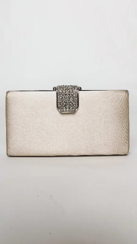 stylish fedoras for both casual and formal occasionsElysia Gold Satin Rectangular Clutch