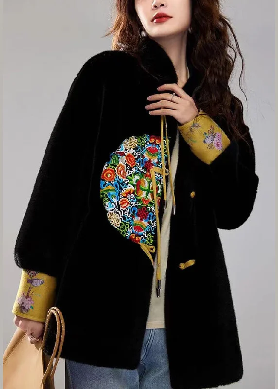 Women's Button-Up CoatsChinese Style Black Tasseled Embroidered Leather And Fur Coats Spring