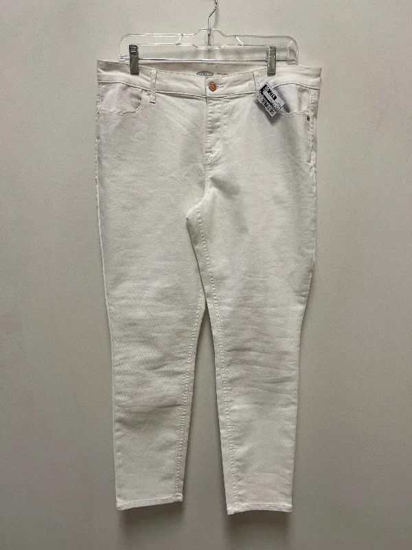 Women's Jodhpurs with Straight LegJeans Skinny By Old Navy In White, Size: 14