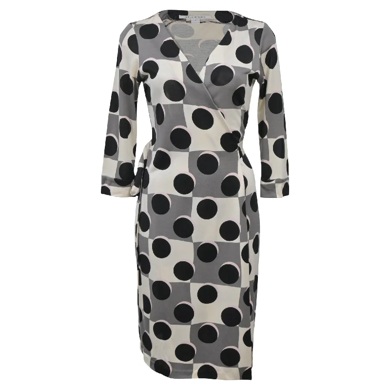 Women's Shirt Collar DressesDiane Von Furstenberg Polka Dot Wrap Dress in Multicolor Silk