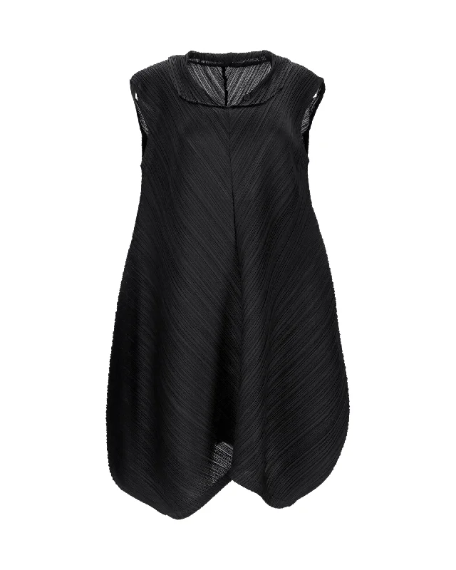 Women's High-Low DressesPleats Please Issey Miyake Tap Dress in Black Polyester