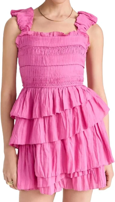 Women's Rounded Collar DressesSleeveless Tiered Dress Pink